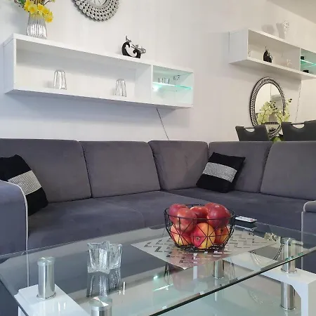 Dwie Sosny - Morski Krysztal - Sauna, Jacuzzi, Silownia, Bawialnia - 365pam Apartment